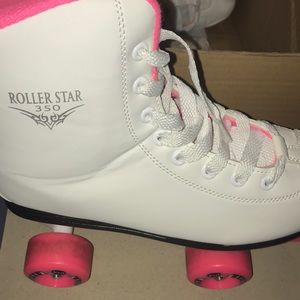 Roller derby roller skates. Women’s size 6.